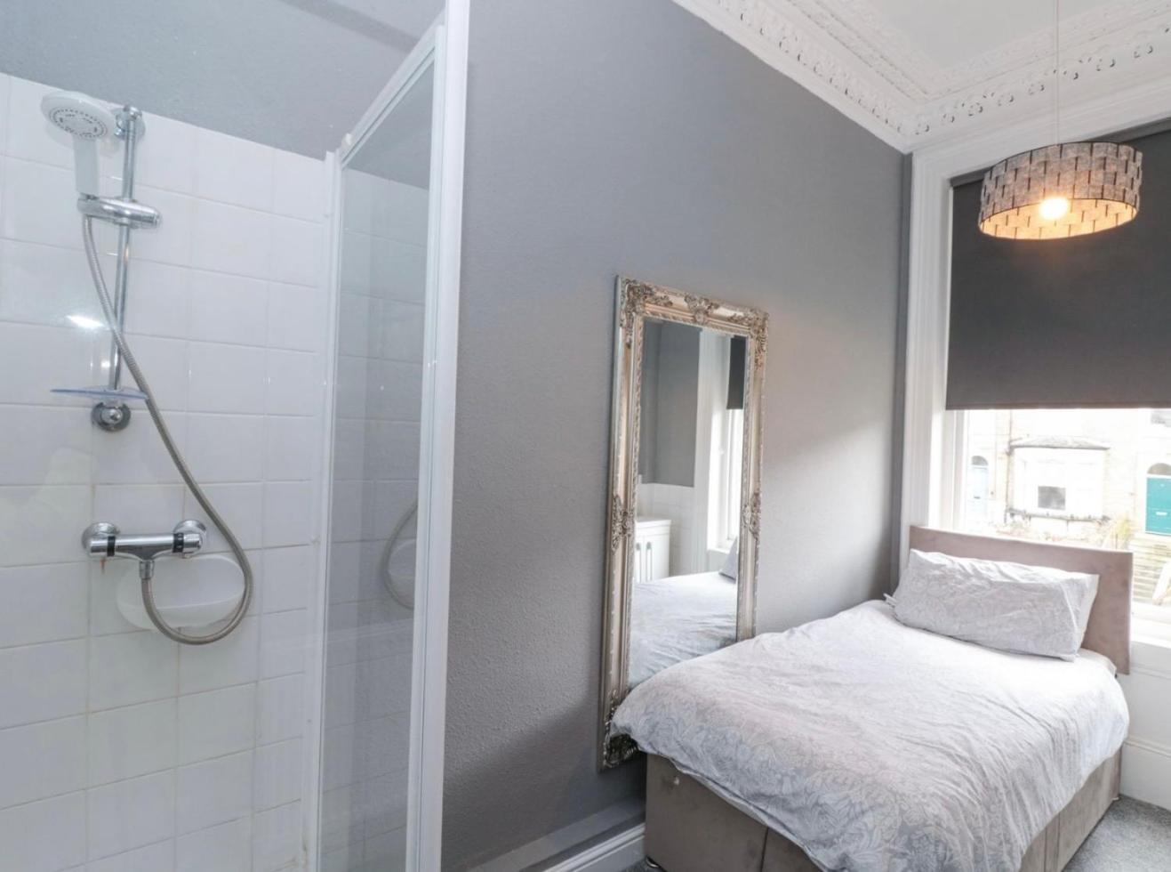 Villa Westbourne House Scarborough Esterno foto